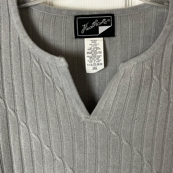 Heathcote women’s long sleeve sweater in gray, size L - Picture 3 of 6